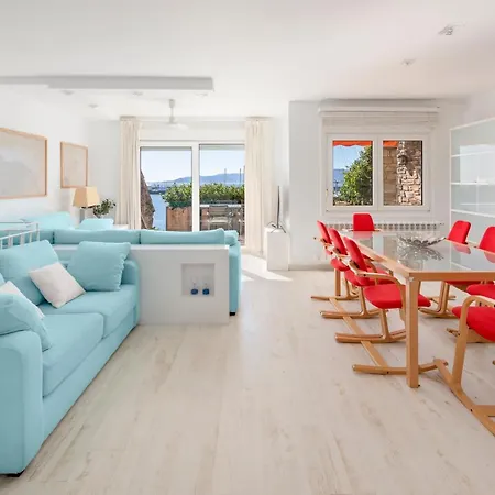 Grand Duplex By Upper Luxury Housing Portosin